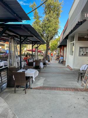 Los Gatos Roasting Co Outdoor